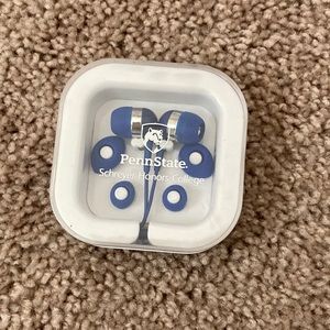 Penn State Schreyer Honors College headphones